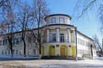 Здание бывшей женской гимназии (дом Муромцевой)