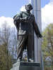 Памятник Циолковскому на площади Мира