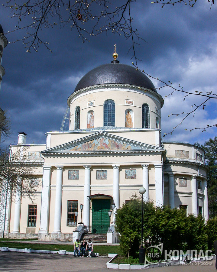 Кафедральный собор Троицы Живоначальной