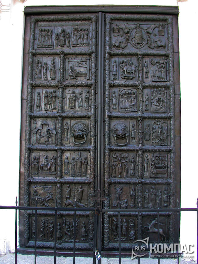 Магдебургские ворота Софийского собора
