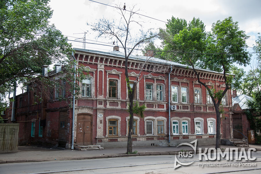 Жилой дом 1917 год (улица Фрунзе, 17-19)