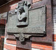Мемориальная доска в память о 125-летии со дня основания Самарского пивзавода и в честь основателя Альфреда фон Вакано
