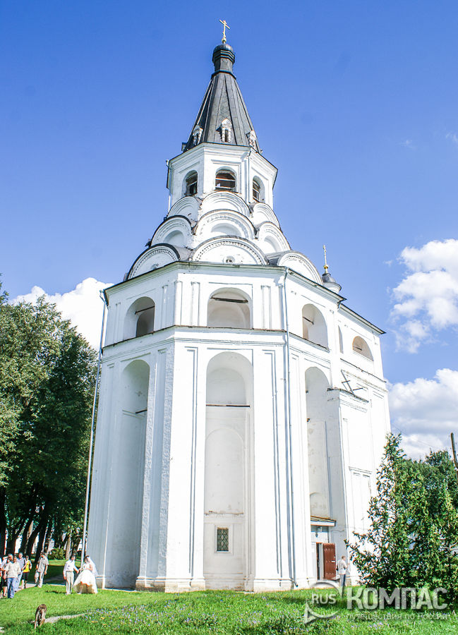 Распятская церковь-колокольня 1508 - 1570 гг