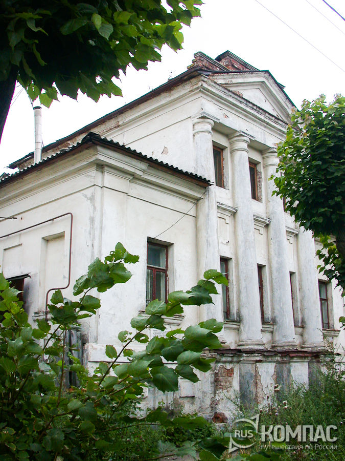 Дом Акатовых, 1792 г. (ул. Островского, 22)