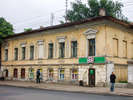 Двухэтажный дом с лепниной (Советская улица, 33)