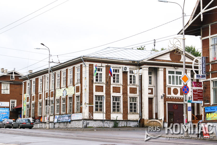 Министерство образования Республики Карелии, проспект Ленина 24