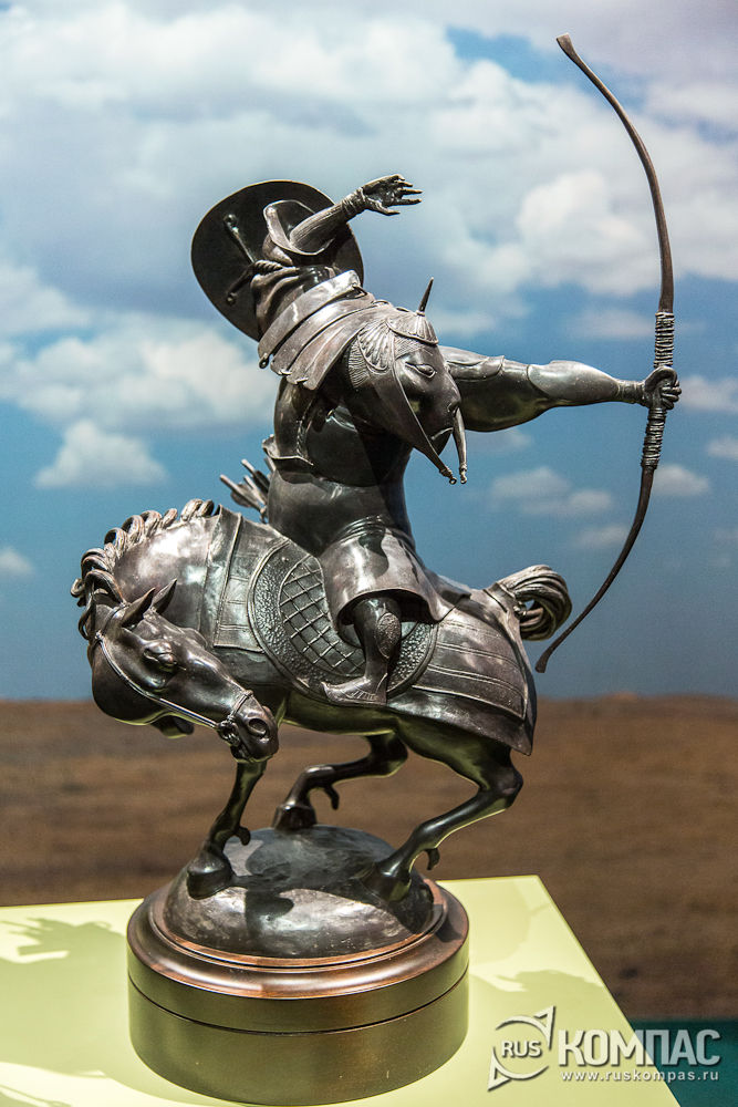 "�������", 2000 �.