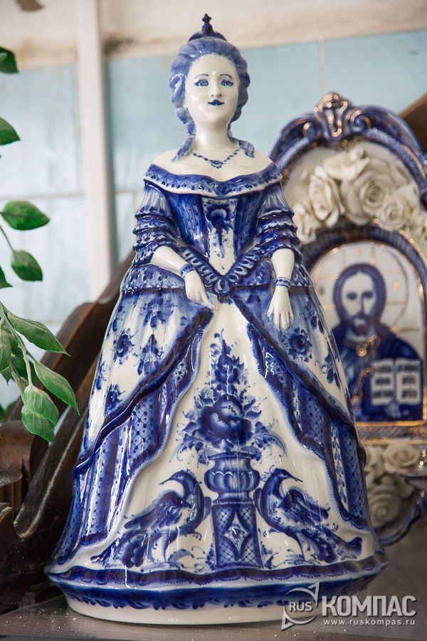 В поисках настоящей гжели / РусКомпас