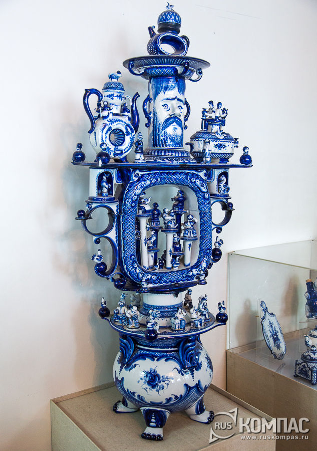 В поисках настоящей гжели / РусКомпас