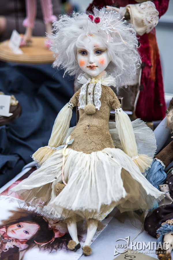 ����� ����� ����