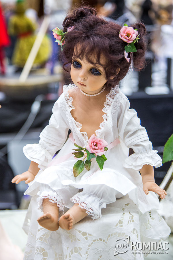 �����, ����� Siu Ling Wang (������)