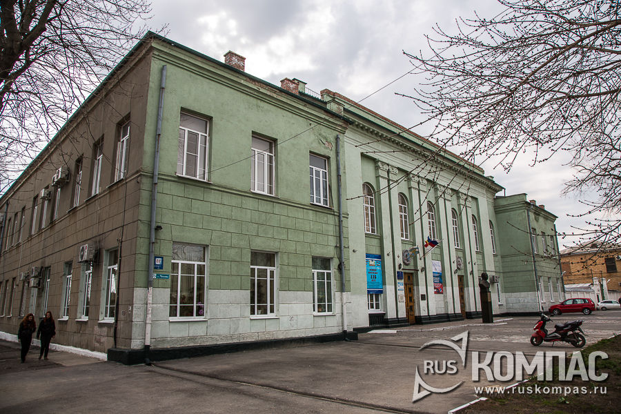 ������� ��������������� ������ ��������� �� ������ �������� 19 ����