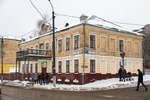 Дом Якова Гусева, построенный в 1810-1812 гг. в стиле классицизм