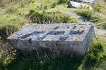 Каменные надгробия на кладбище XIX-XX веков в крепости Каламита