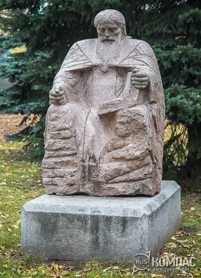Памятник Святителю Симеону в Твери