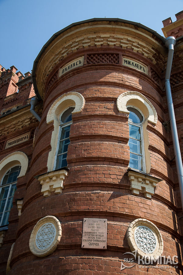 ������� ����� ������ � ������� �������������� ���� ������� � �������