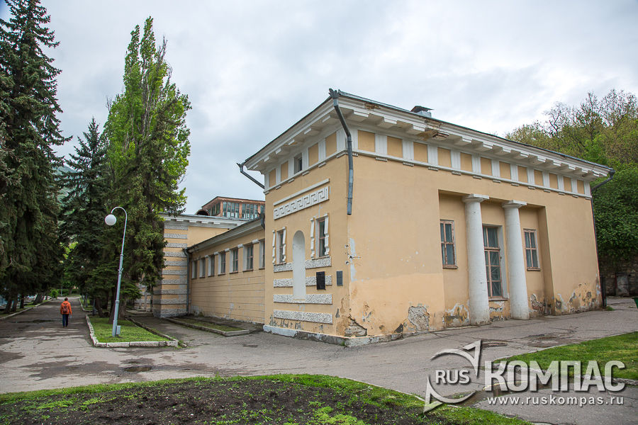  , 1826-1829 . (. , 21)