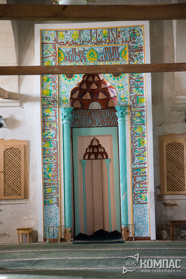 Михраб в мечети Муххамед Узбек Хана