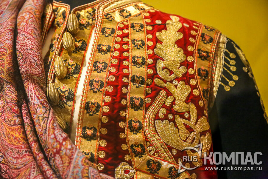 В начале XX века полная стоимость костюма придворного арапа составляла 500 рублей