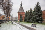 Парк у кремля и Спасская башня