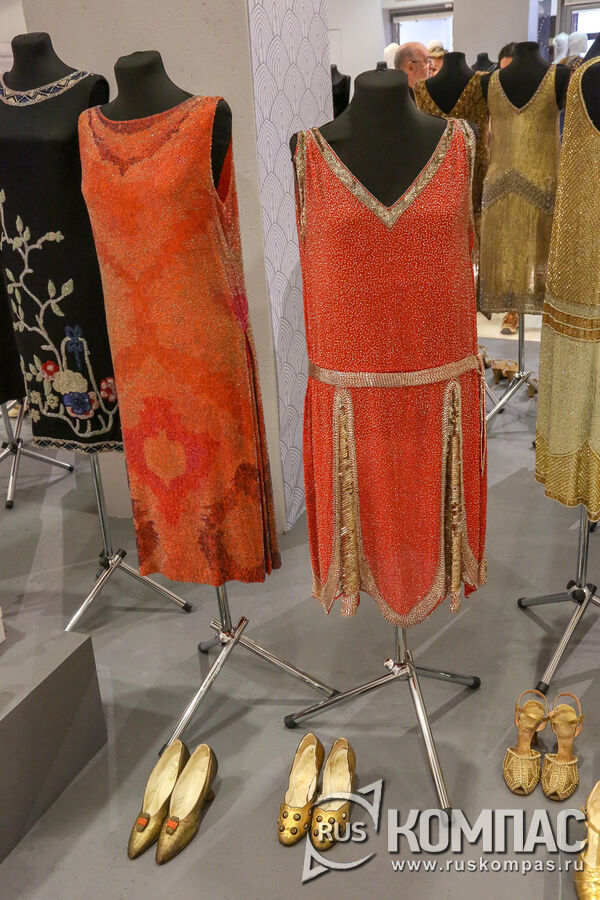 ������ �� ���� �������� ������ - ������ ������ (�����) � ������ � ���������� ������ ����� � ��������� �� ����, 1920-� ��.