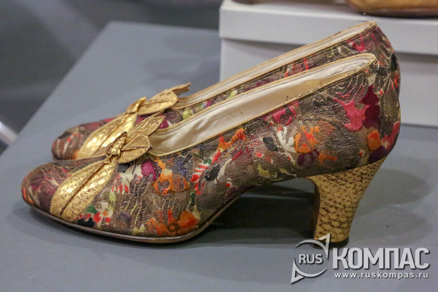 ����� �� ������� �����, �� Frank Brothers Footwear Inc. (���), 1930-39 �