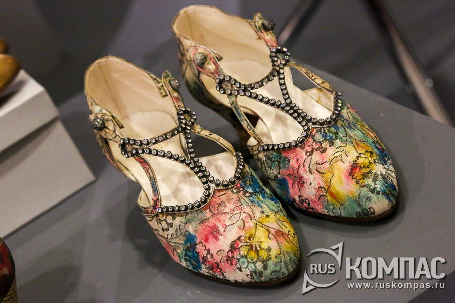 ������� �� ����� � ������� ����, �������������� ��������� �� �������� � ������ �� Bob Inc. (���), 1925-1927 ��.