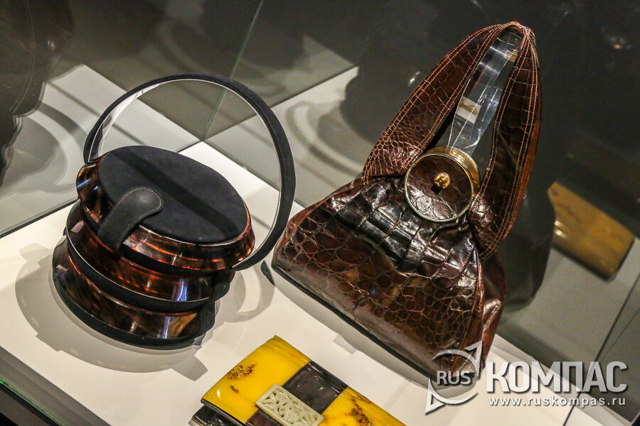 ������� ������� �� ������ � ����� (���, 1930-� ��.) � ����� �� ������������ ���� (��������������, 1930-� ��.)