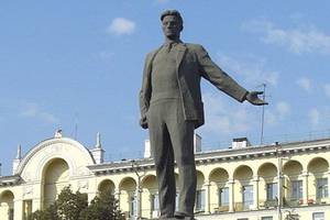 Памятник Владимиру Маяковскому установят в Самаре